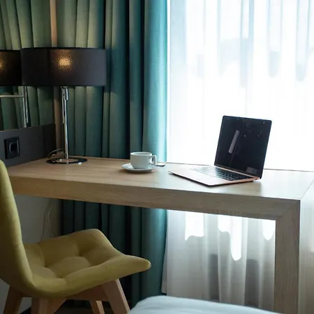 Premier Hotel 5*